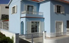 Отель Casa Azul (Blue House)  Urzelina